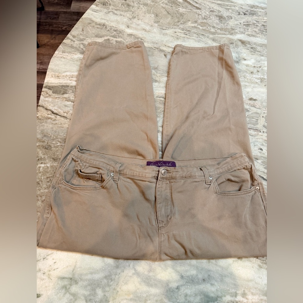 Gloria Vanderbilt Women’s Khaki Straight Leg Jeans Size 18W